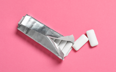 Is chewing gum releasing microplastics in your mouth?